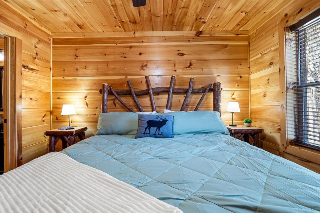 Bobcat Den By Eden Crest Βίλα Gatlinburg Εξωτερικό φωτογραφία