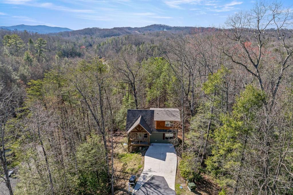 Bobcat Den By Eden Crest Βίλα Gatlinburg Εξωτερικό φωτογραφία
