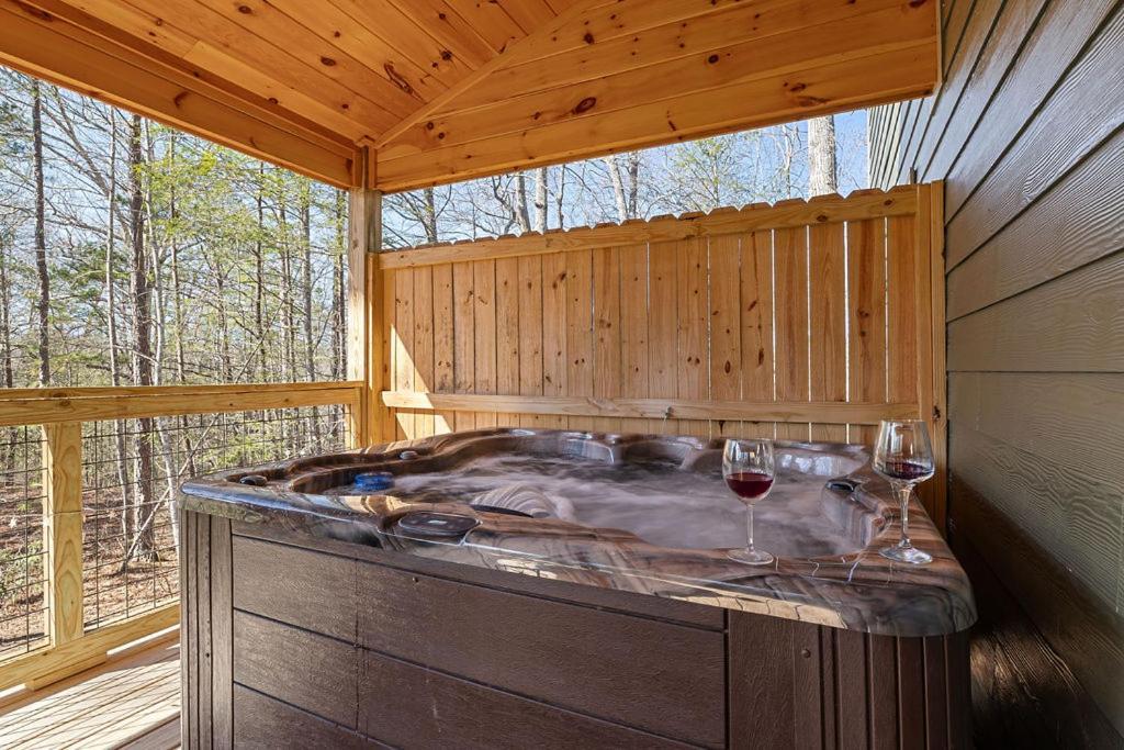 Bobcat Den By Eden Crest Βίλα Gatlinburg Εξωτερικό φωτογραφία