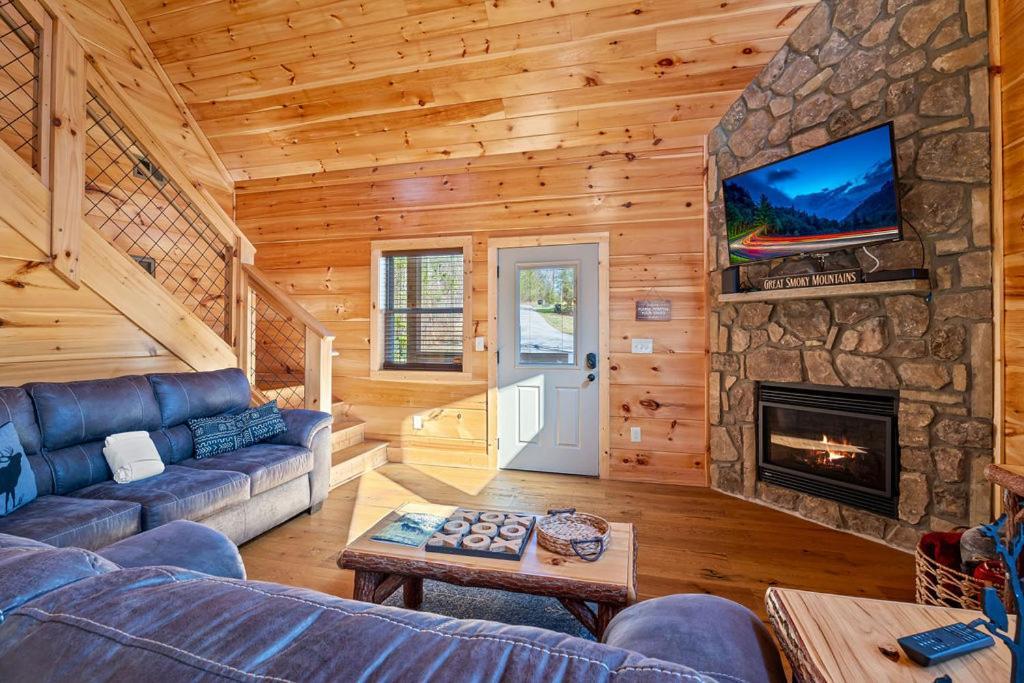 Bobcat Den By Eden Crest Βίλα Gatlinburg Εξωτερικό φωτογραφία